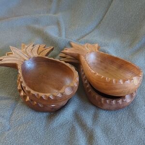 Pineapple Set Of 4 Wood Bowls.